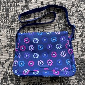 Vera Bradley Messenger Bag in Ellie Flowers